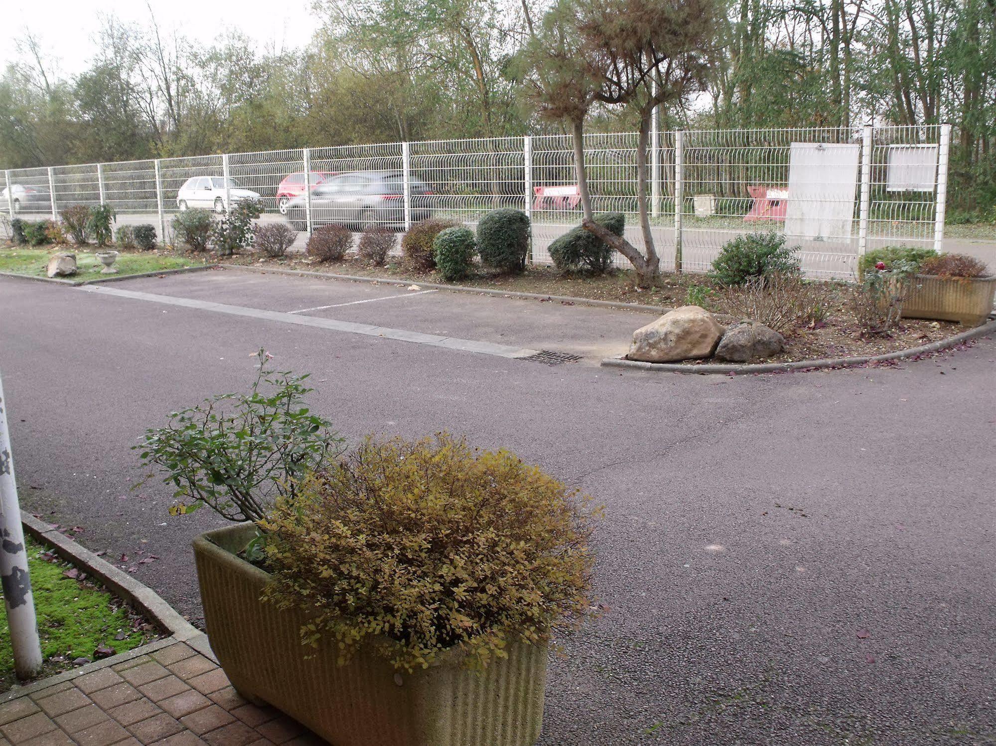 Quick Palace Auxerre Monéteau エクステリア 写真
